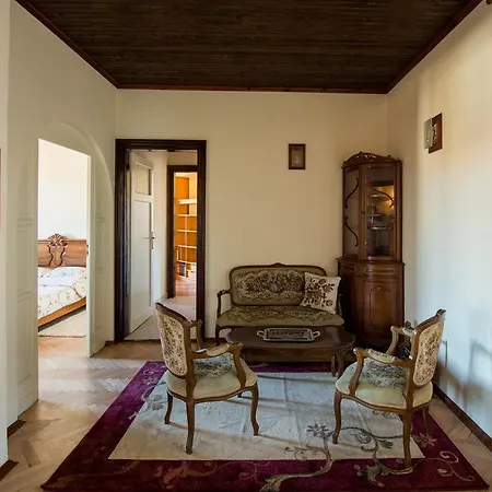 公寓 Main Street Classic